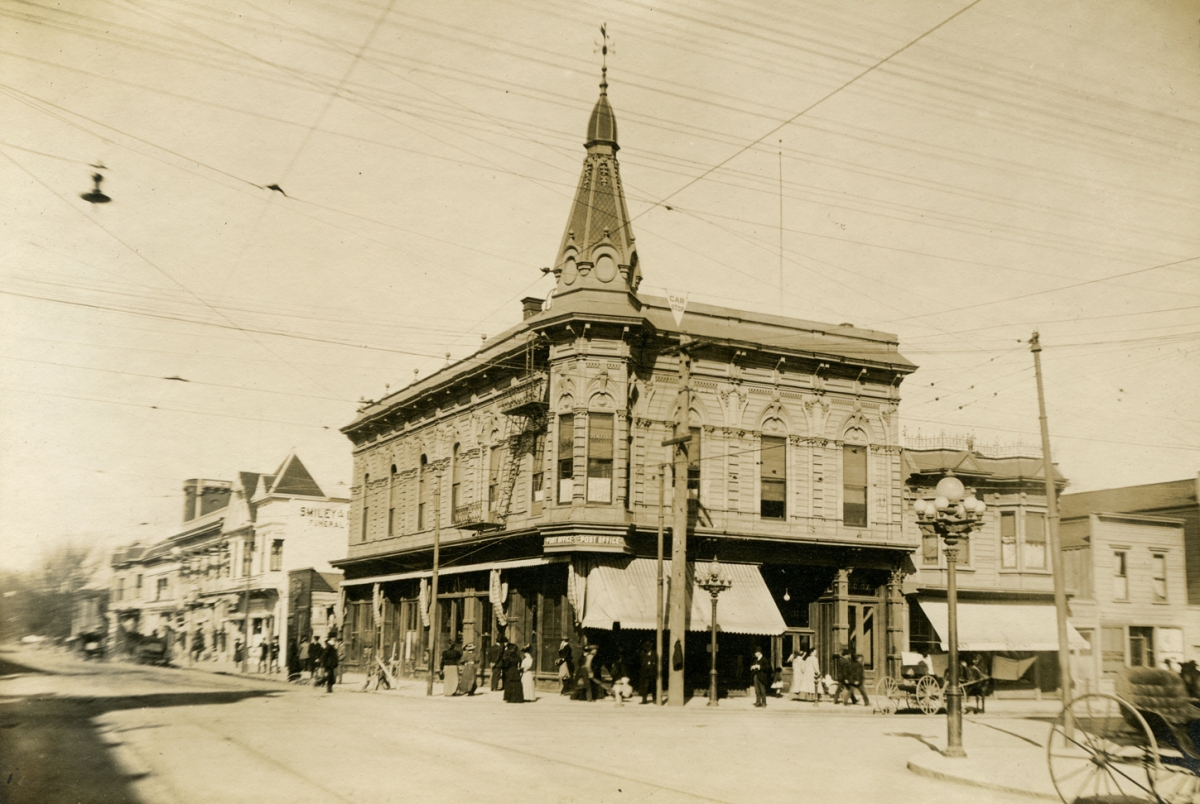 Alameda, California old postcards, photos and other historic images